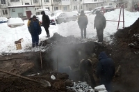 Курск. Теплоэнергетики проводят ремонтные работы на проспекте Энтузиастов