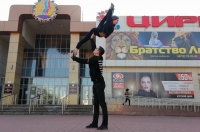 Курские акробаты впервые выступили в родном городе