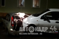 В Курске «Матиз» протаранил припаркованную «Калину»
