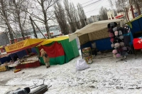 Куряне жалуются на стихийную торговлю на проспекте Дружбы