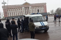 В Курске во время митингов задержали 35 человек
