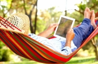 Курянам рассказали о выходных и нерабочих днях в мае