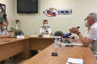 Чиновники рассказали, как накажут курян за отказ от вакцинации