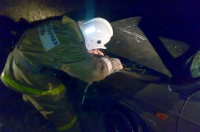 После ДТП курские спасатели с трудом извлекли из машины двух детей