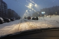 В Курске утром 21 января центральные улицы утопали в снегу