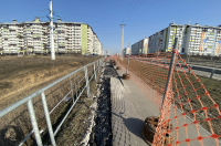 Тротуар на проспекте Плевицкой в Курске починят до 15 мая