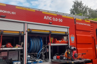 В Медвенском районе Курской области ночью сгорел жилой дом