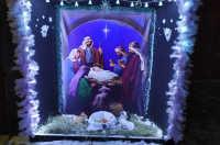 Губернатор Роман Старовойт поздравил жителей Курской области с Рождеством