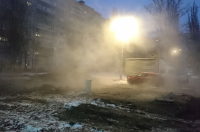 В Курске ремонт теплосетей на проспекте Дружбы, 12 завершится сегодня к 18.00