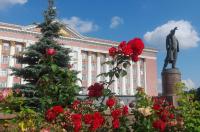 Курский губернатор поздравил с 37-летием ракетную бригаду