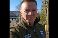 Роман Старовойт и курские чиновники вышли на субботник в п. им. маршала Жукова