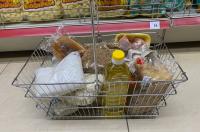 В Курске мужчину оштрафовали на 50 тысяч рублей за кражу просроченных продуктов
