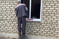 В Курской области идет ремонт в 62-х поврежденных обстрелами домах