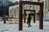 Площадь перед  ТЦ «Куряночка» готова более чем на 80%