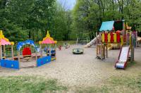 В Курске жители проспекта Энтузиастов добились установки детской площадки