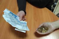 Более 35 млн рублей выплатили педагогам в Курске после вмешательства прокуратуры