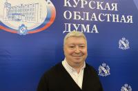 Политолог Владимир Слатинов прокомментировал работу Хинштейна на удаленке