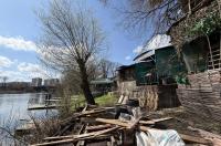 Курские чиновники осмотрели бани и гаражи на берегу реки Сейм