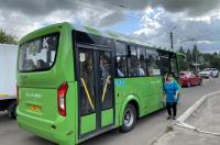 В Курске сегодня пустили дополнительные автобусы к кладбищам