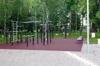 В Понырях обновили детскую и спортивную площадки в «Парке Героев»